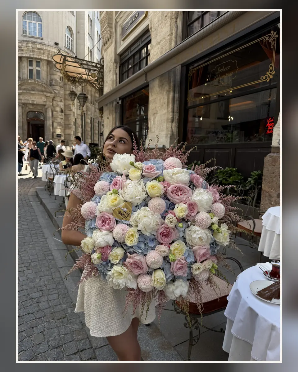 Grand Pastel Bouquet — Istanbul premium florist