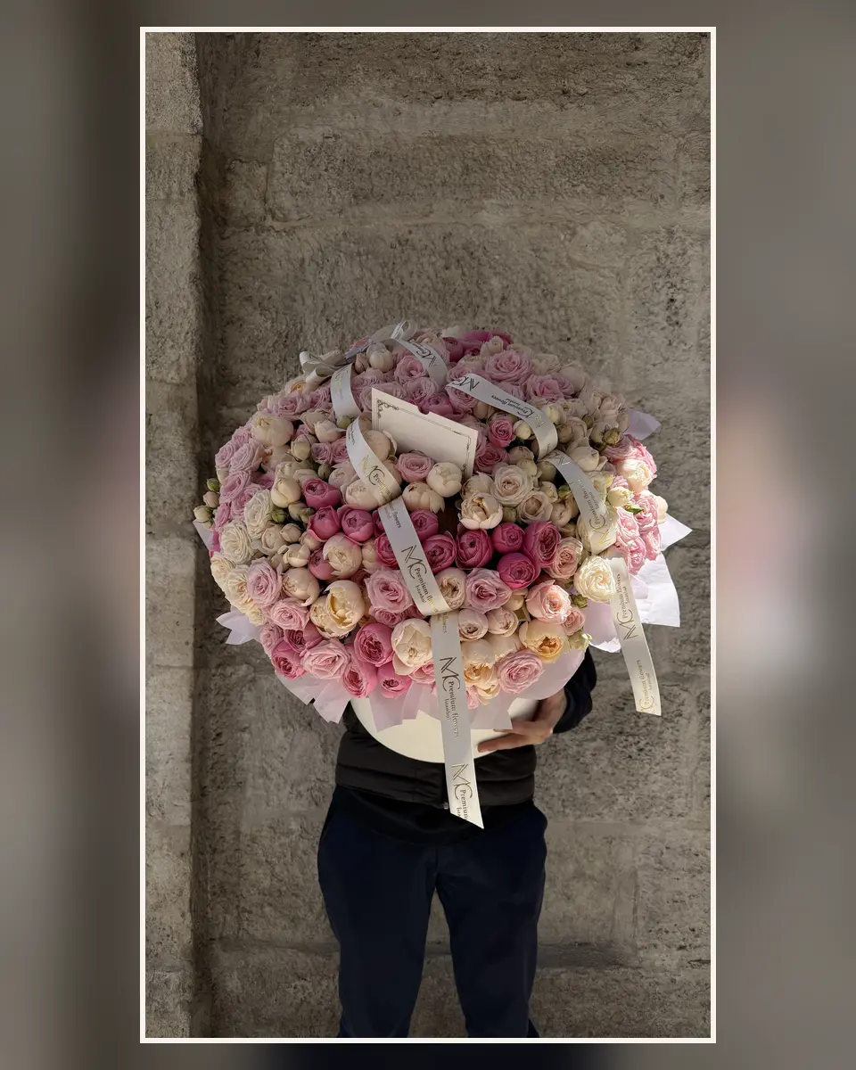Букет Signature Gift — MC Premium Flowers
